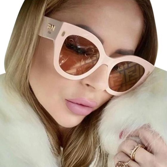 Fendi Pink Sunglasses Hologram Monogram Lens NWOT
